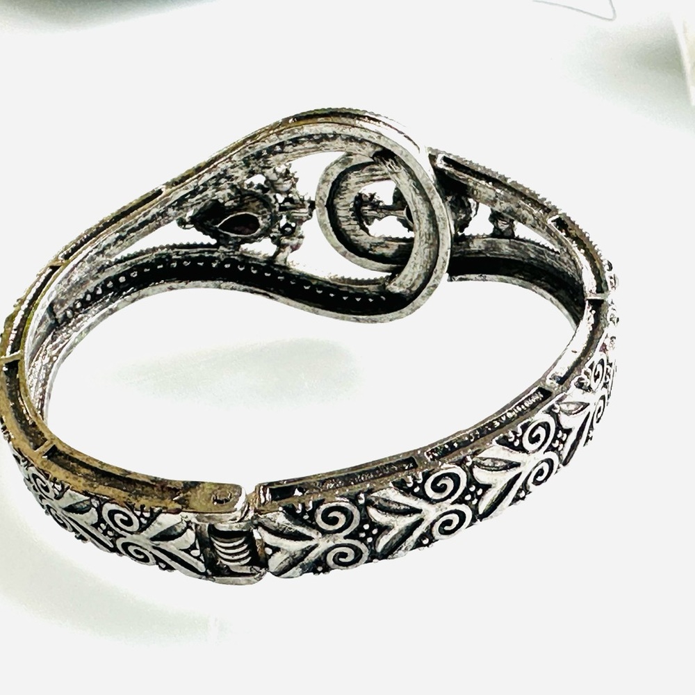 Hallow Cuff Bangle - Picture 3 of 5